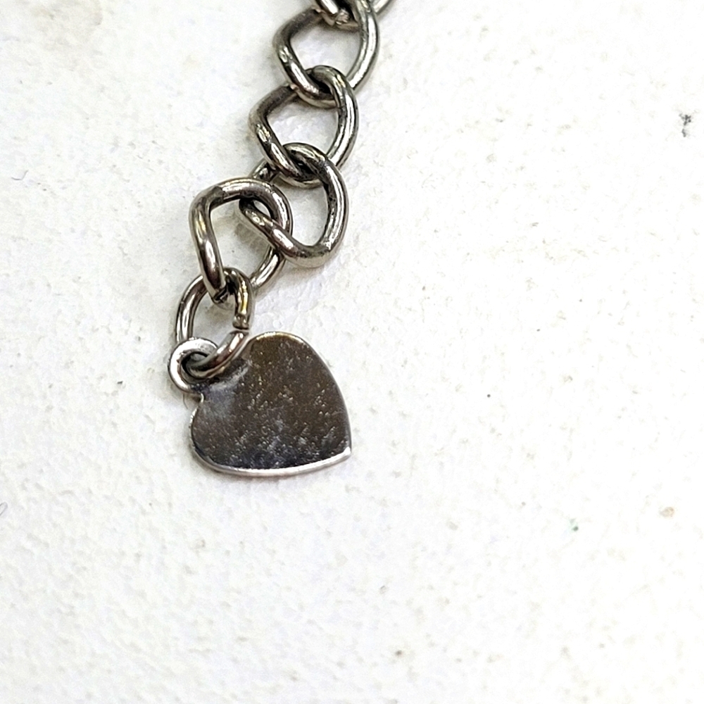 Bright Peridot Beaded Floral Bracelet - Picture 5 of 7